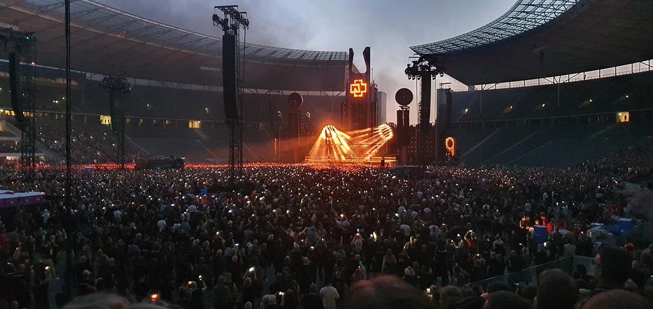 Rammstein konsert med 70.000 andre